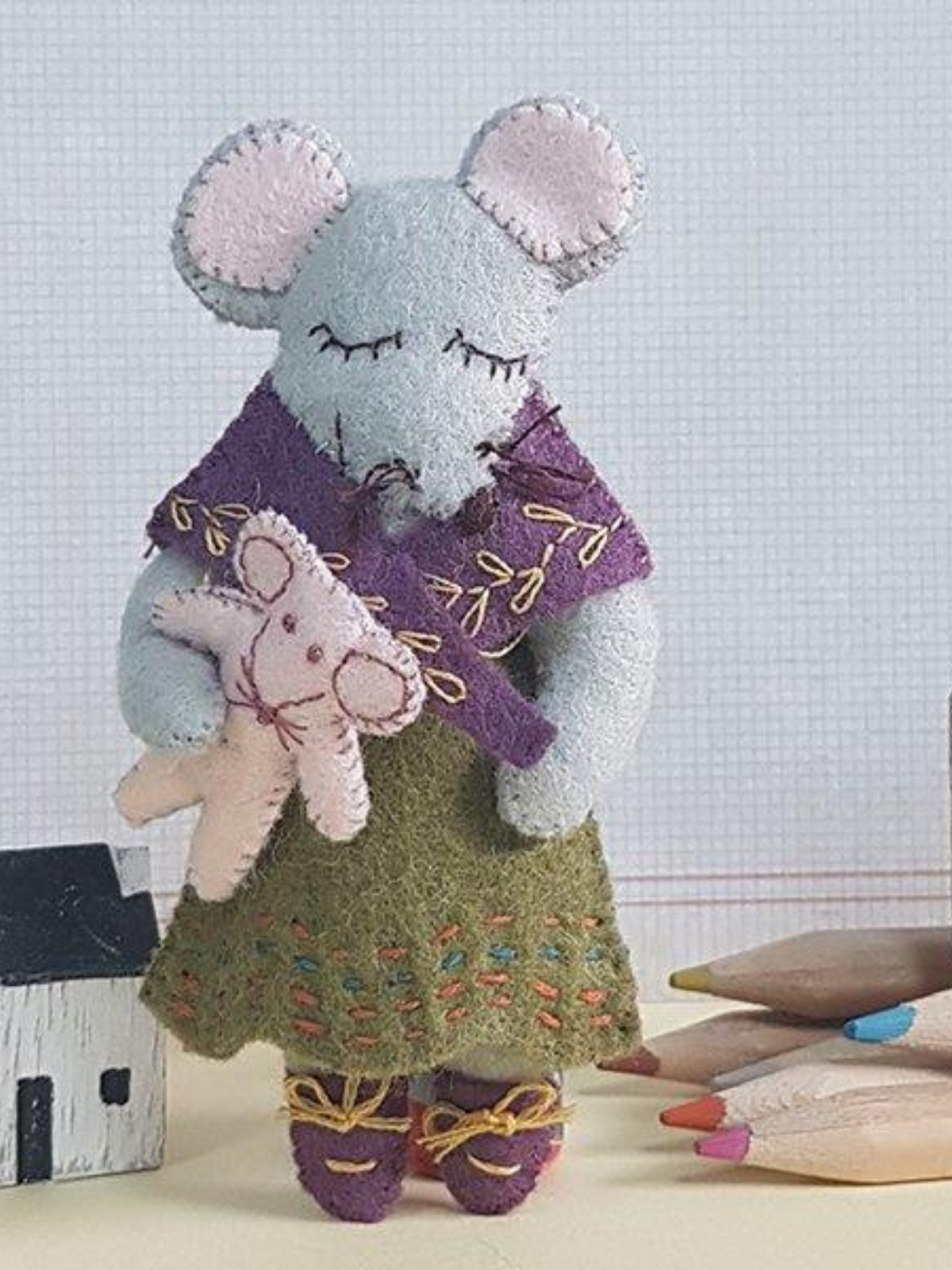 Little Miss Mouse Felt Craft Mini Kit