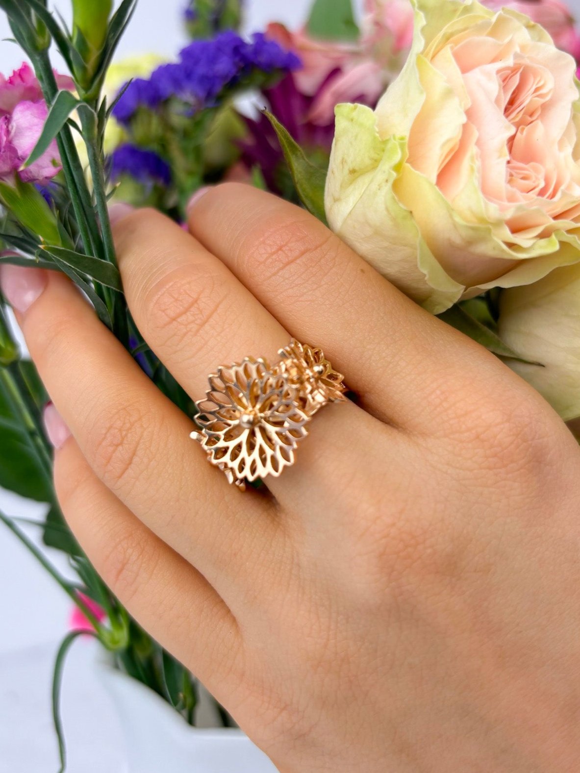 Big Bouquet Filigree Ring