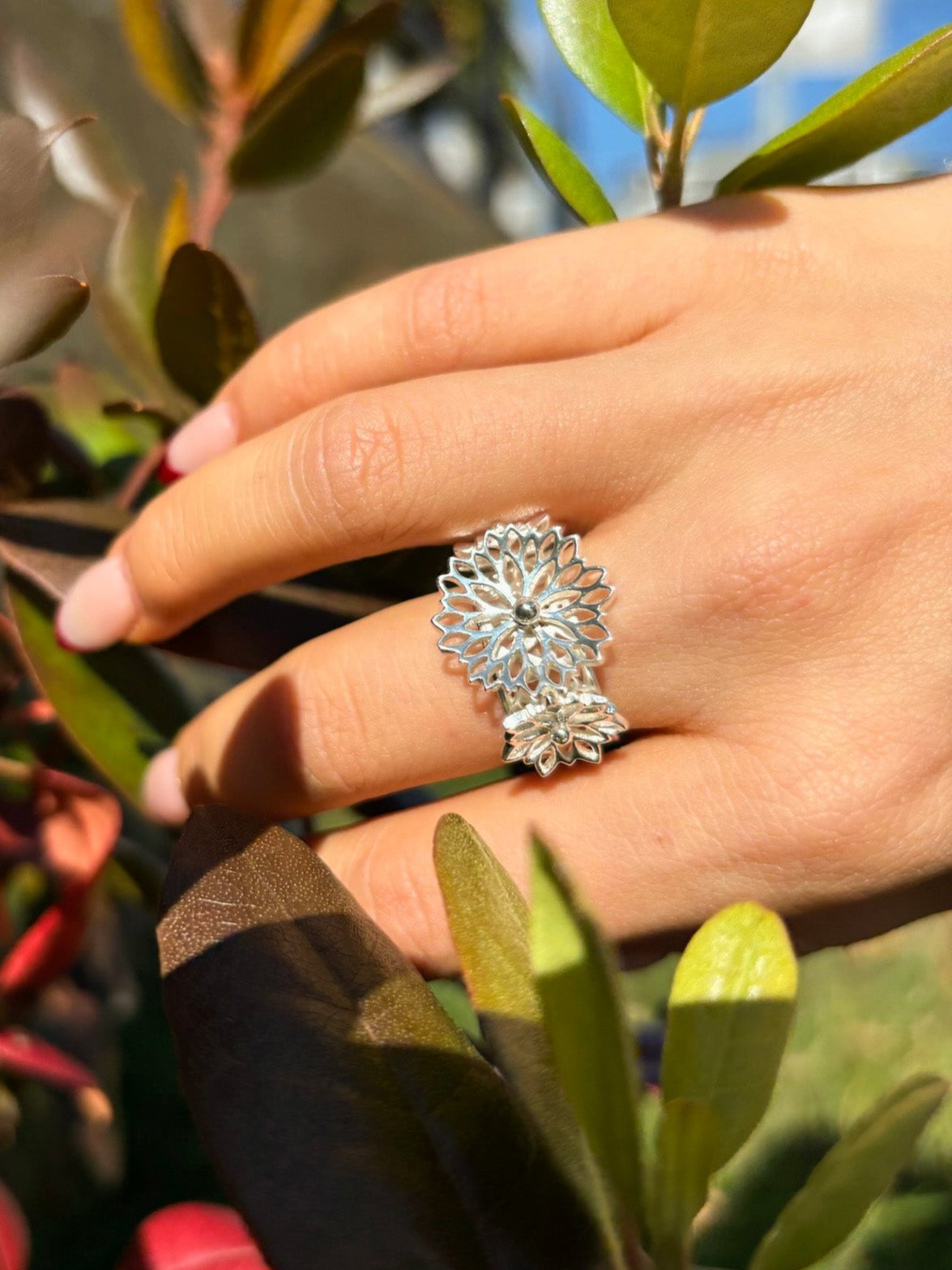 Big Bouquet Filigree Ring