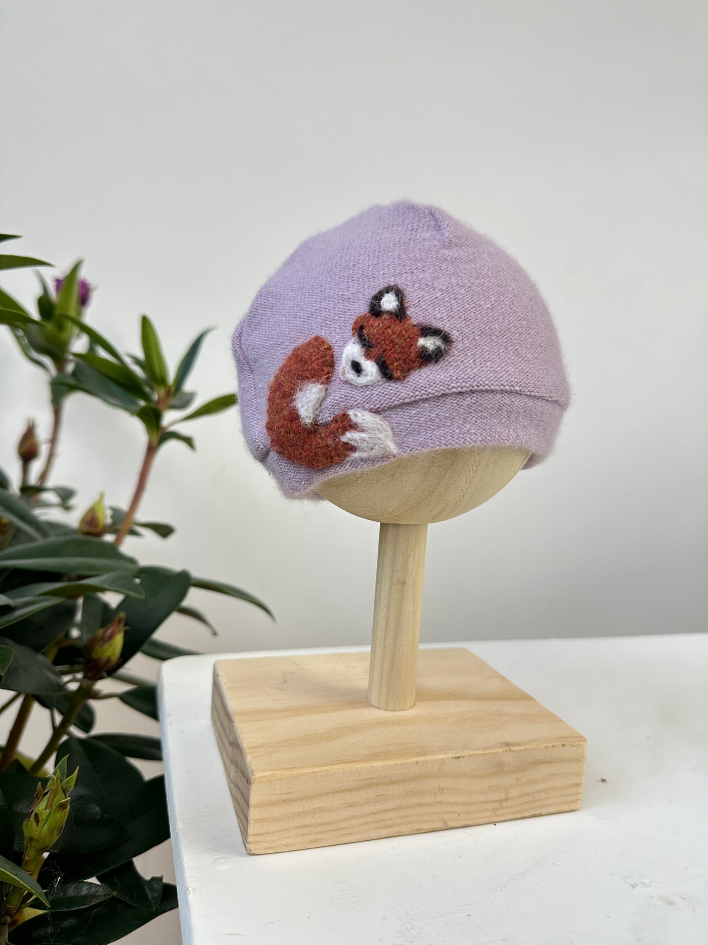 Sleeping Fox Cashmere Hat - Newborn