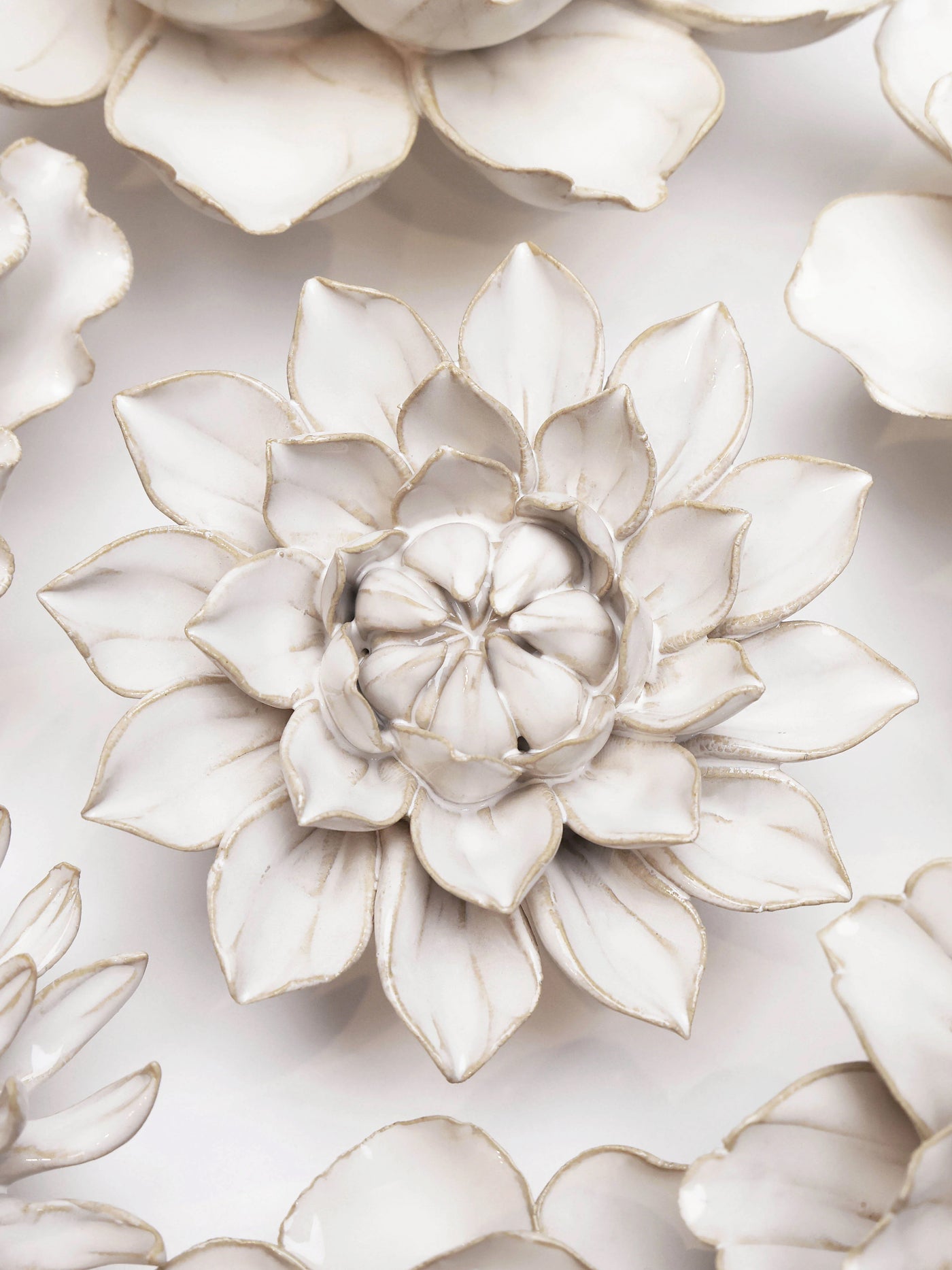 Ceramic Medium Ivory Dahlia Flower