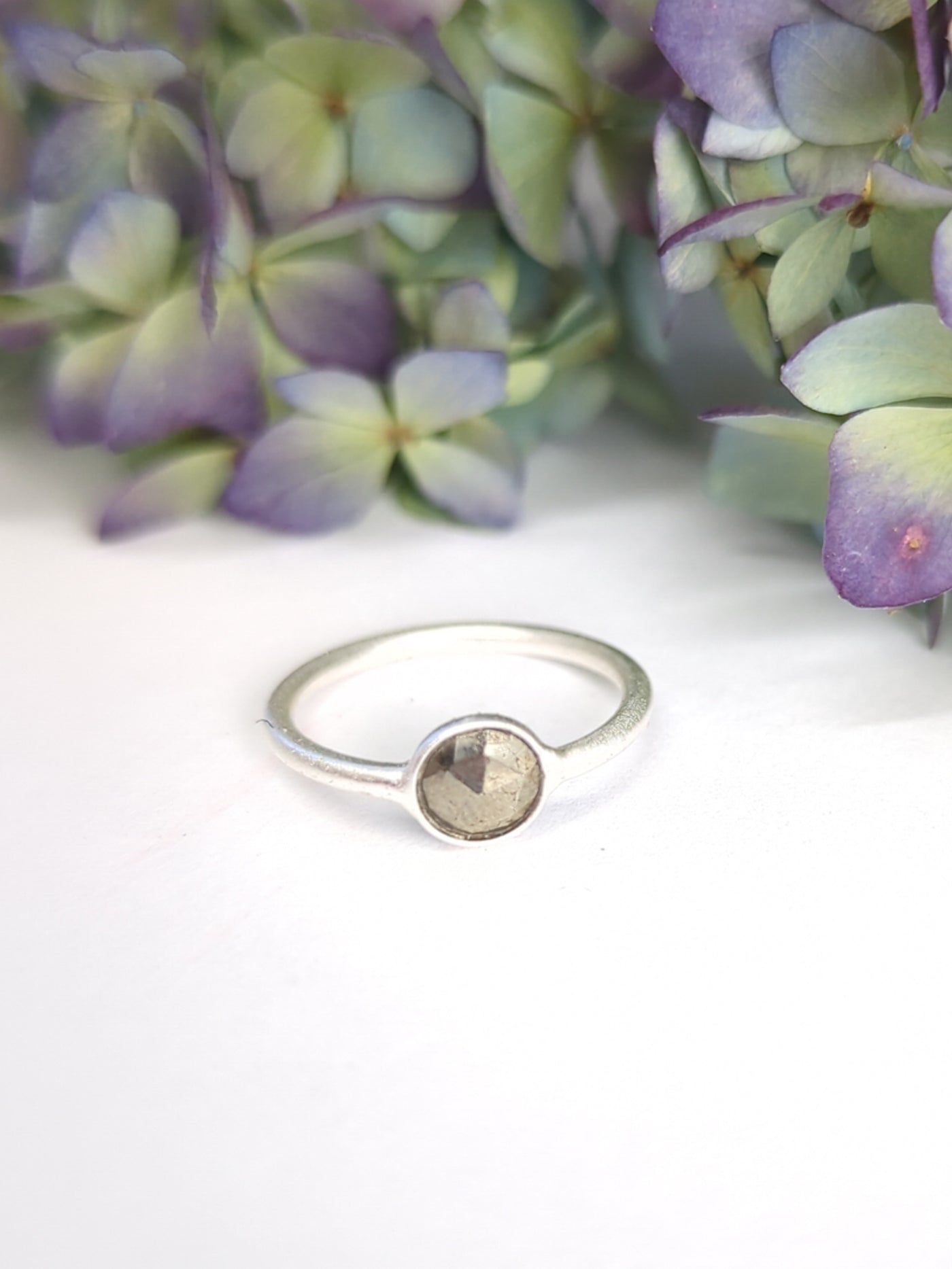 Mini Pebble Ring - Silver