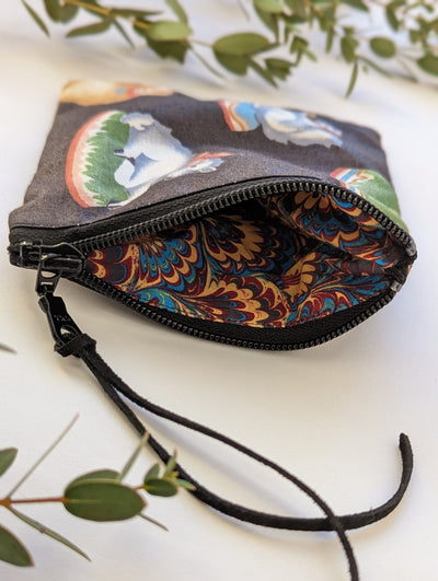 Cirque du Forêt Square Pouch